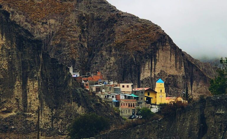 Iruya: Un pueblo colgado entre las nubes, donde la aventura y la tradición se encuentran