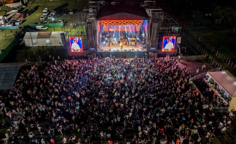 Chicoana Carnaval Fest: Una noche inolvidable a pesar de la tormenta y una segunda jornada llena de sorpresas