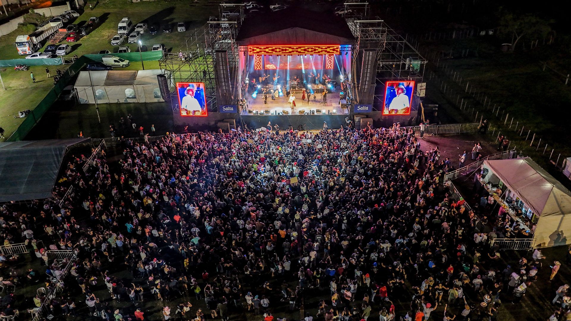 Chicoana Carnaval Fest: Una noche inolvidable a pesar de la tormenta y una segunda jornada llena de sorpresas