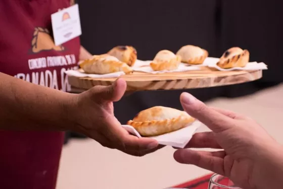Preparativos para el 4º Concurso de la Empanada: Un Encuentro de Sabor y Cultura