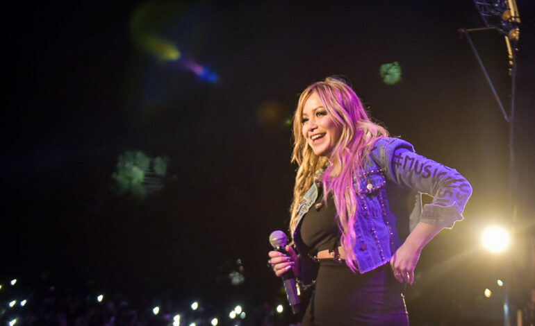 Karina “La Princesita” festeja 20 años de carrera en Salta