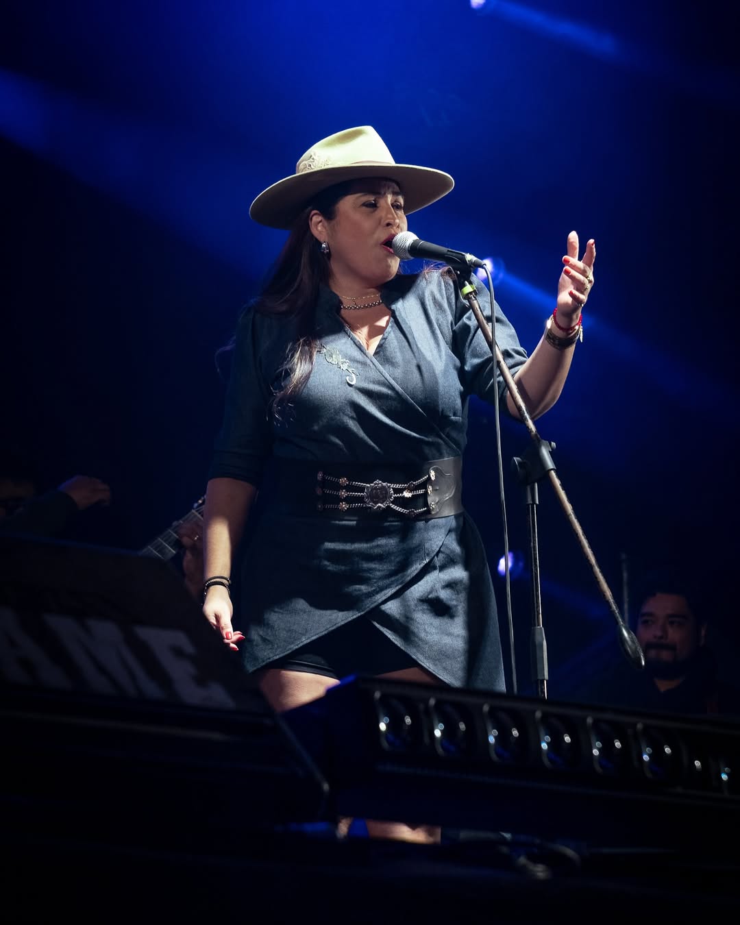 Paola Arias presenta “Raíz de Mujer” en el Teatro Provincial