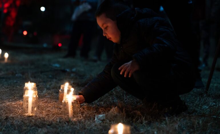 Este domingo, la rotonda del Peregrino se iluminará para recibir a los fieles de los Santos Patronos