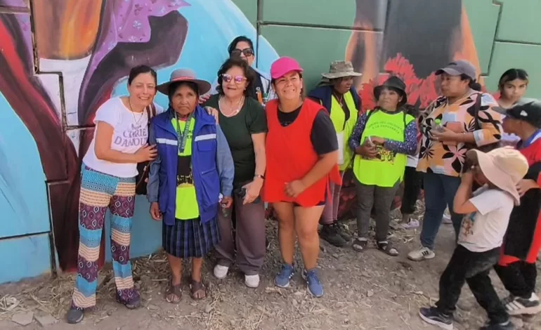 La peregrina Damiana conoció su mural y se emocionó hasta las lágrimas 