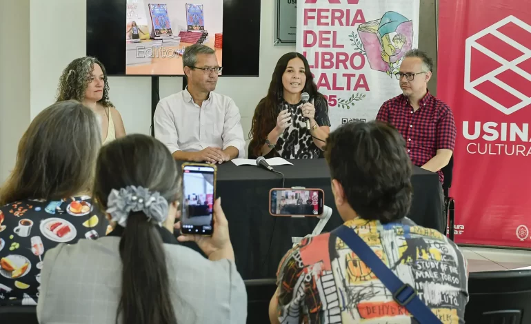 La XV Feria del Libro de Salta celebra 15 años con más de 200 actividades