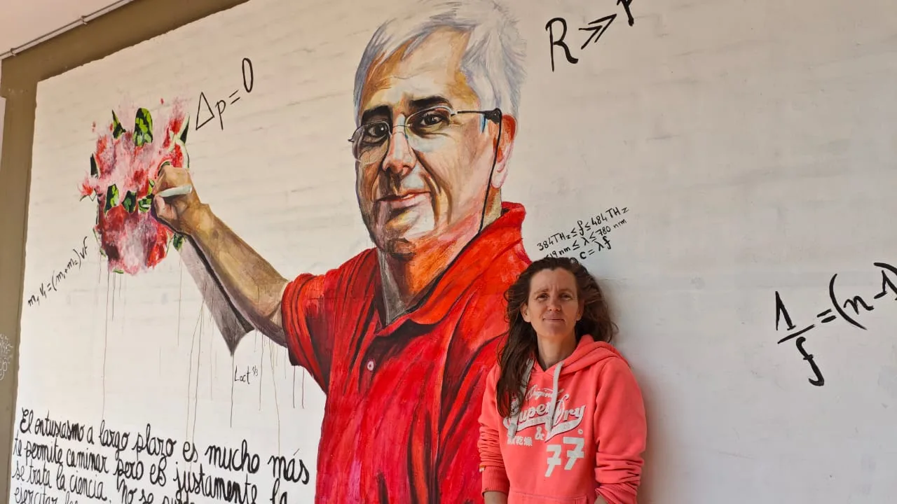 El municipio inauguró un mural en homenaje al profesor Daniel Córdoba en la UNSa