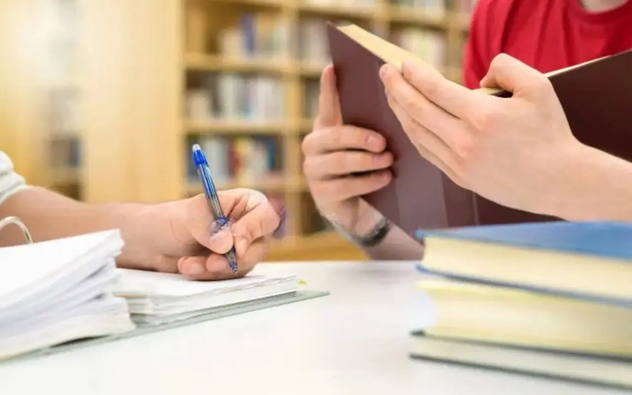 Última semana para postular al Concurso Literario Provincial 2025