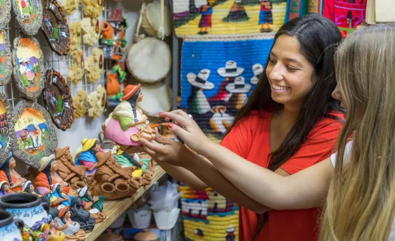 La Secretaría de Cultura impulsa en Orán el fortalecimiento del trabajo artesanal