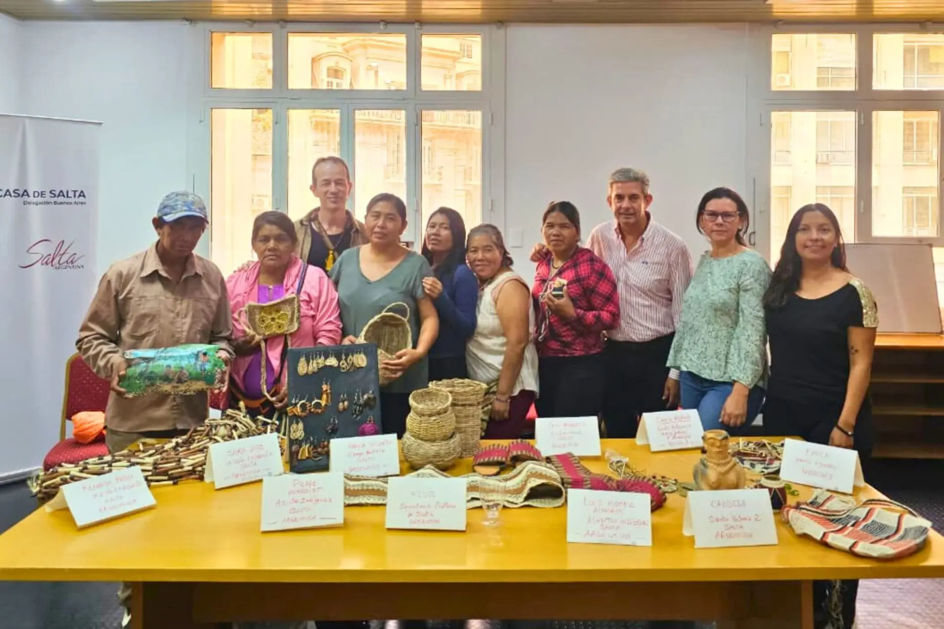 Casa de Salta: Artistas indígenas se capacitaron en fortalecer la comercialización y el acompañamiento estatal del sector artesanal