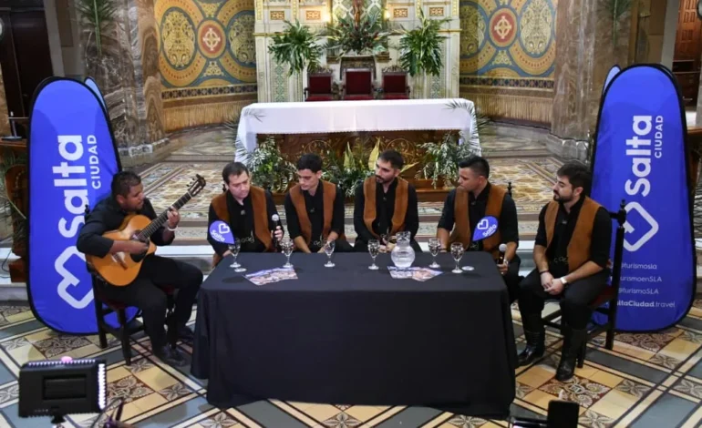 Canto del Alma y el Estudio Coral Salta interpretarán la “Misa Criolla” en la Plaza 9 de Julio