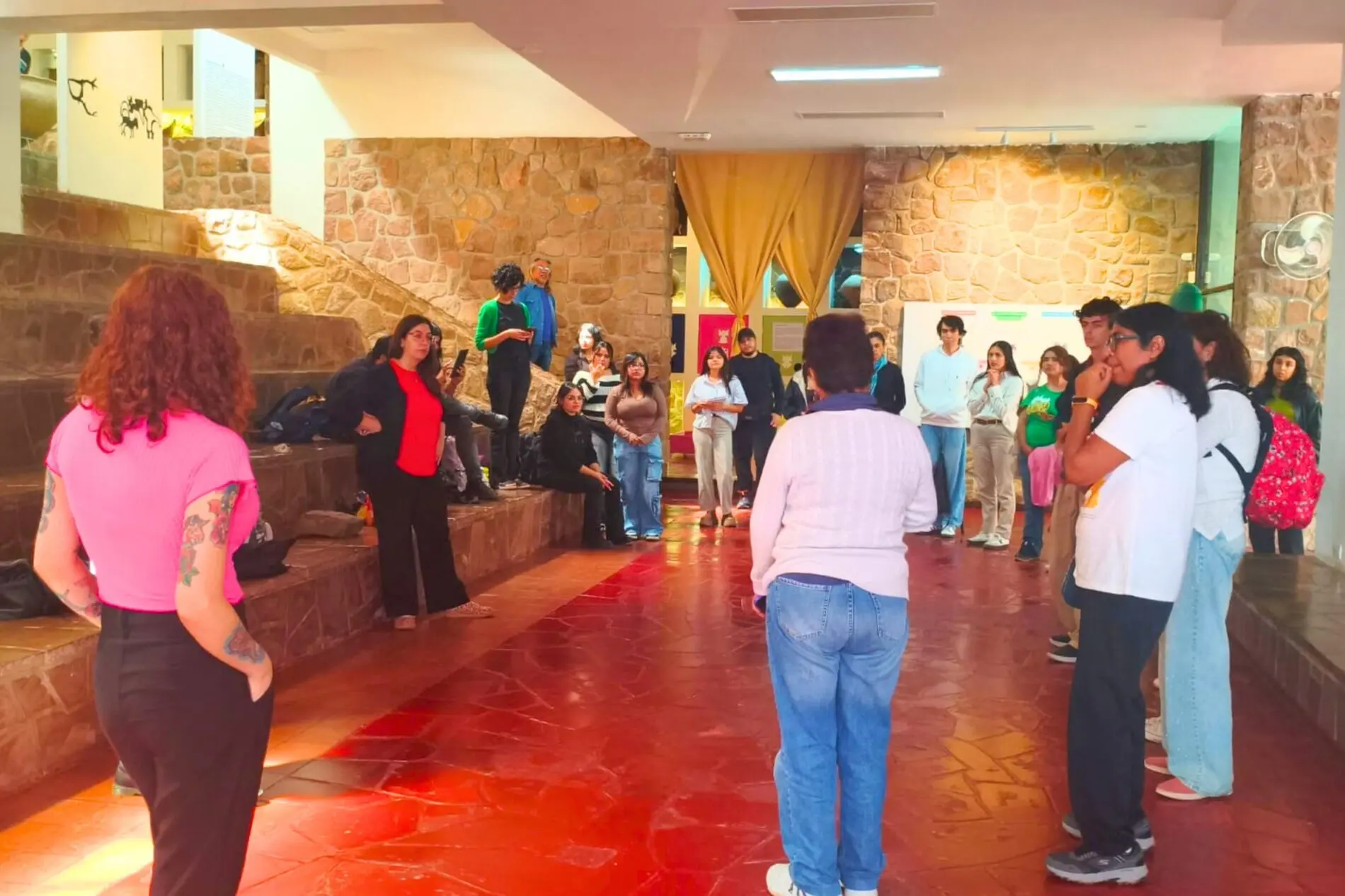 Guardianas de la naturaleza: diálogo sobre ecofeminismo en el Museo de Antropología de Salta