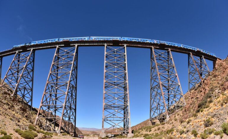 Tren a las Nubes, un viaje épico que no te podés perder