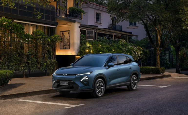 Chevrolet impulsa la movilidad eléctrica en Salta y Dycarconsolida su propuesta con Spark y Captiva PHEV