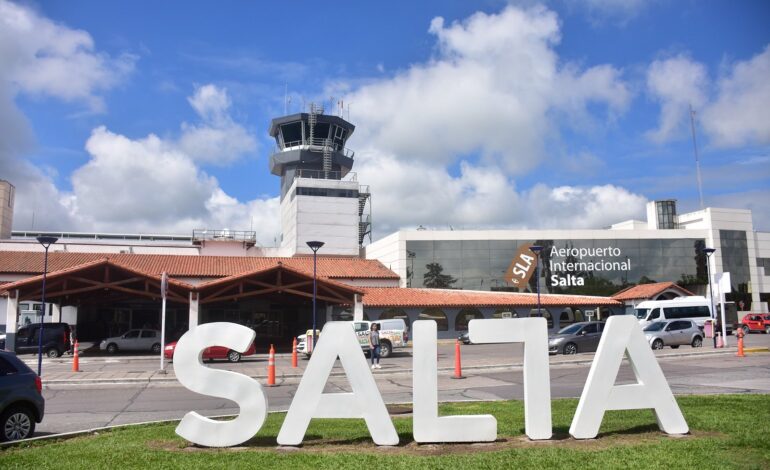 Salta transportó un 455,56% más de pasajeros aéreos que Jujuy en 2025