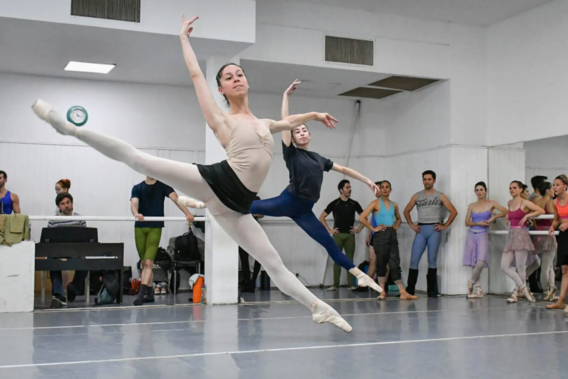 Con el estreno de Usanza, comienza una semana intensa de espectáculos y formación en el Festival de Danza