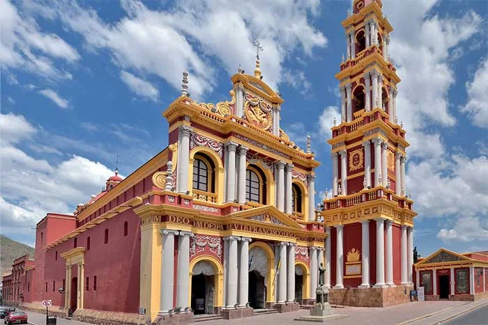 La Basílica San Francisco esconde más historia de la que imaginás