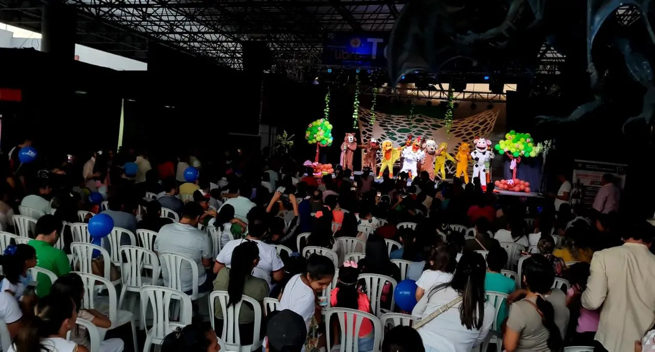 Salta se encuentra presente en la Feria Internacional del Libro de Santa Cruz de la Sierra