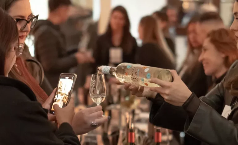 Gran éxito en la primera noche de la feria Degustar