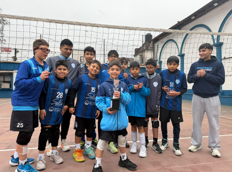 El vóley Sub-12 de Gimnasia y Tiro logró el podio regional y clasificó a la Copa Argentina en Chapadmalal